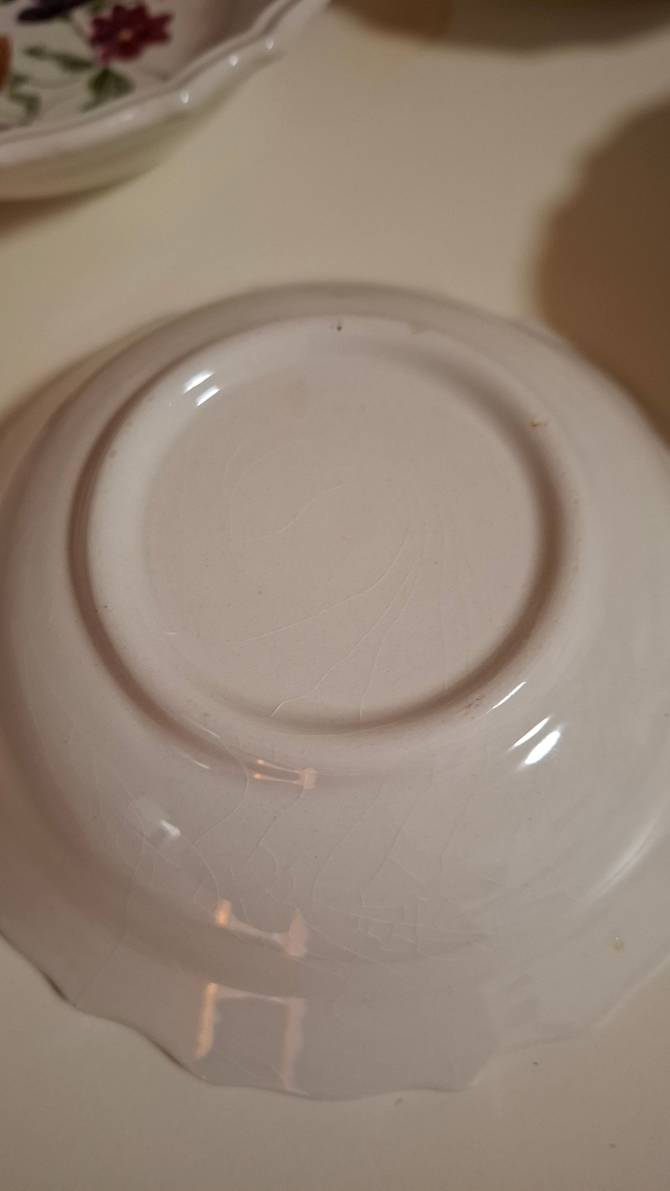 4 ciotole in ceramica
