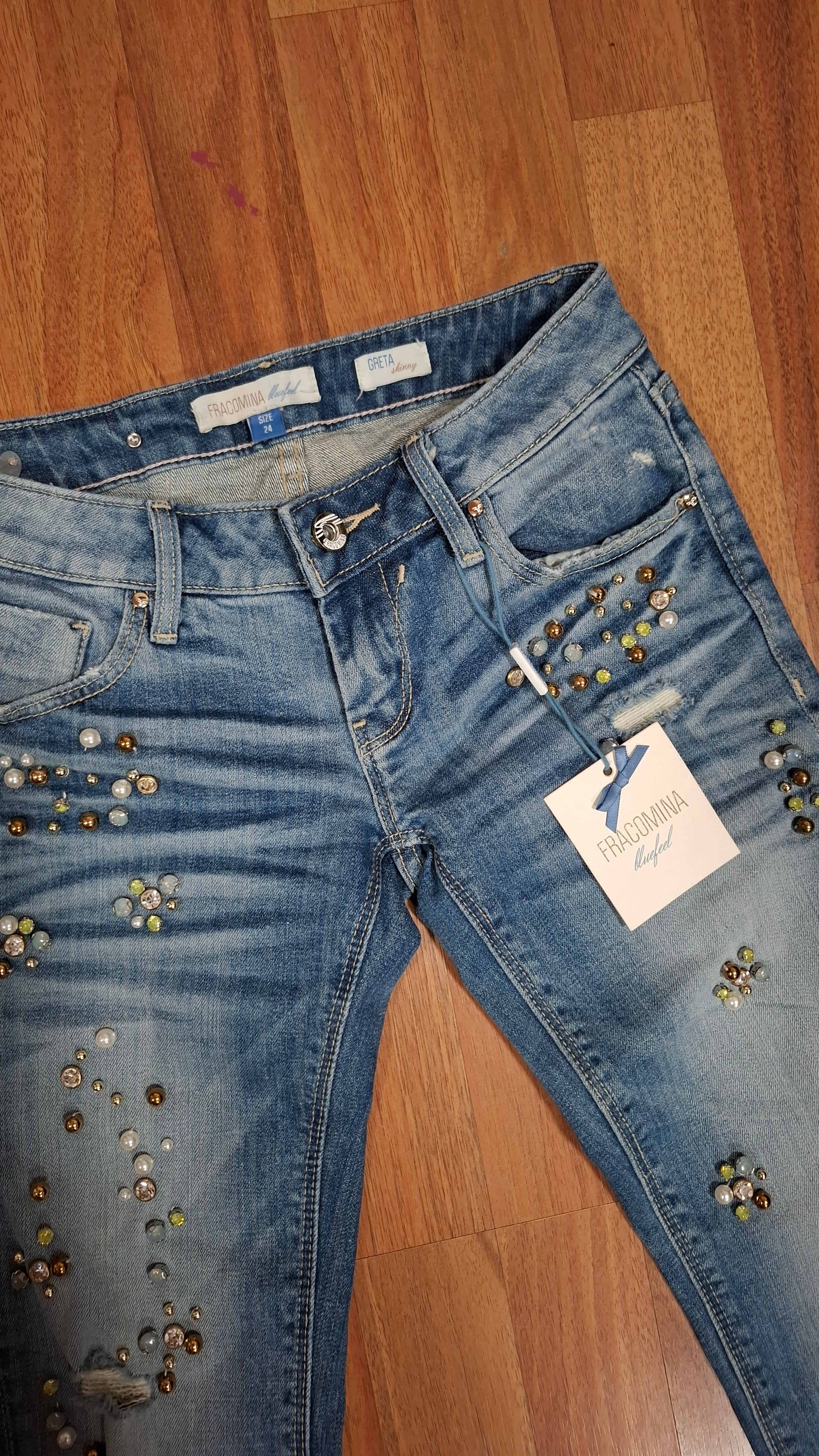 Francomina xs