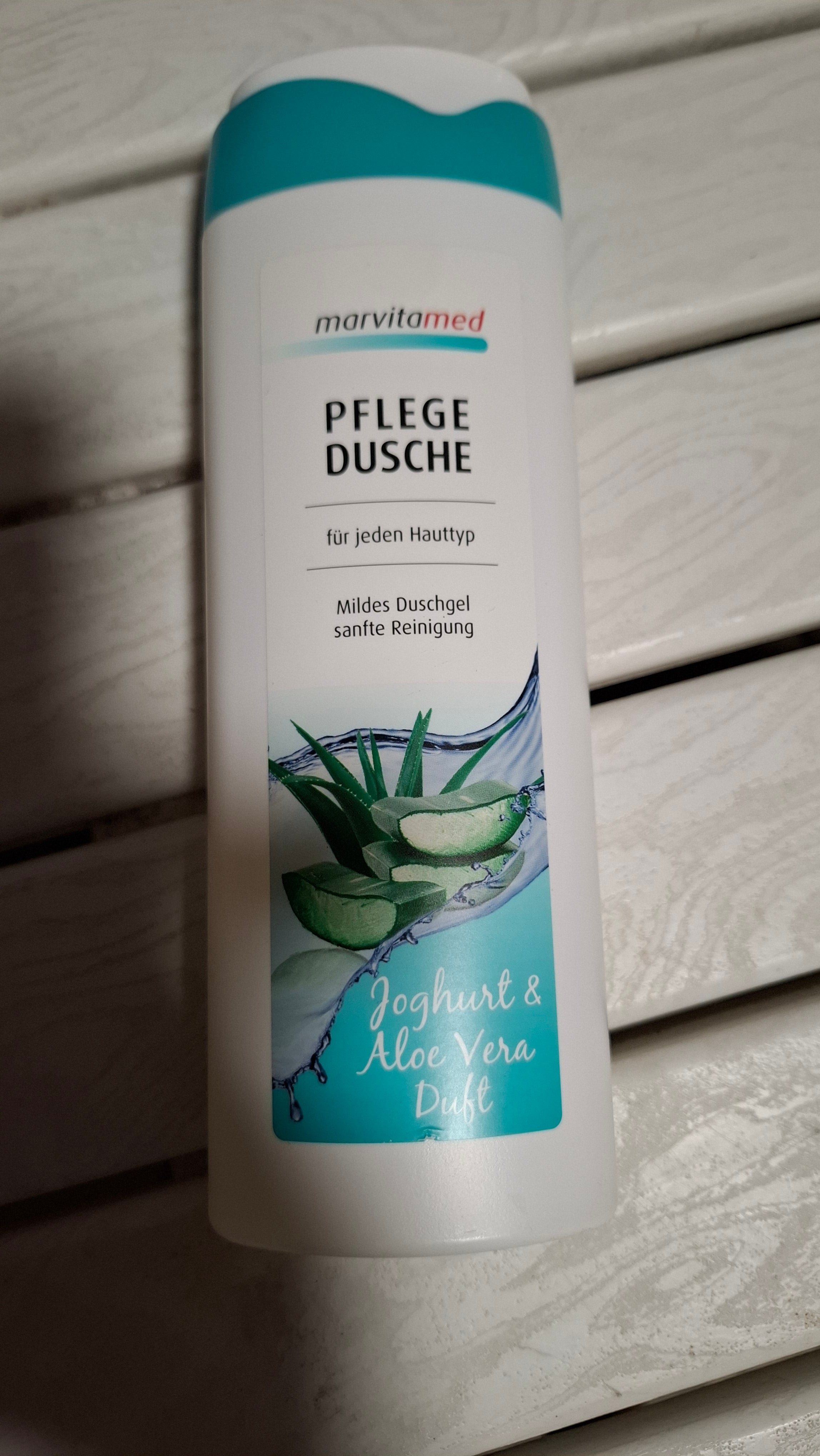 Bagnodoccia yogurt e aloe