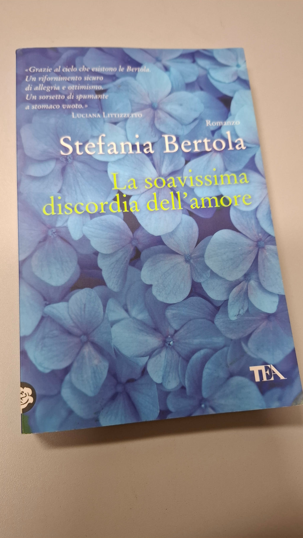 La soavissima discordia dell'amore  - Stefania Bertola