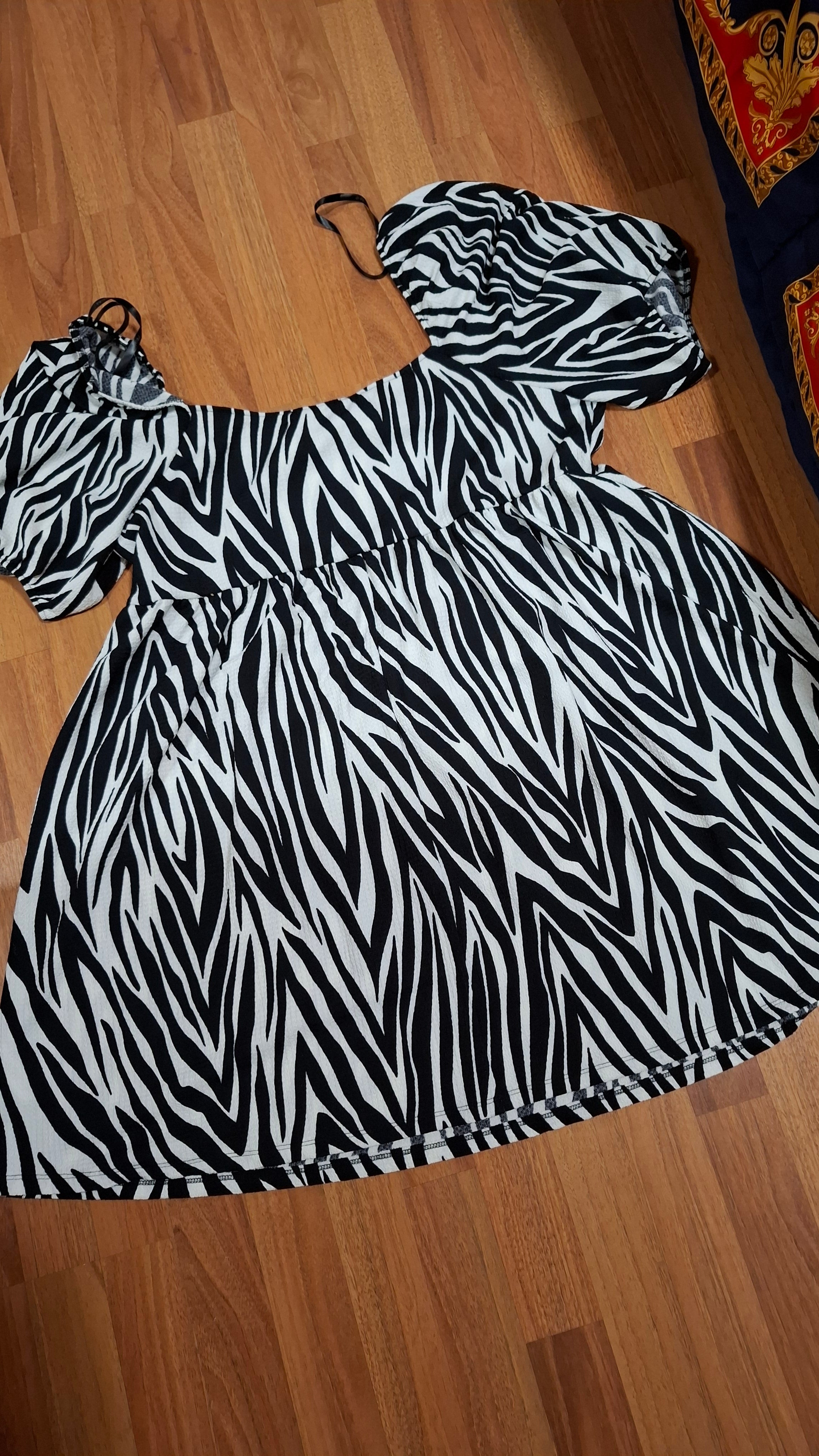 Abito zebrato Primark